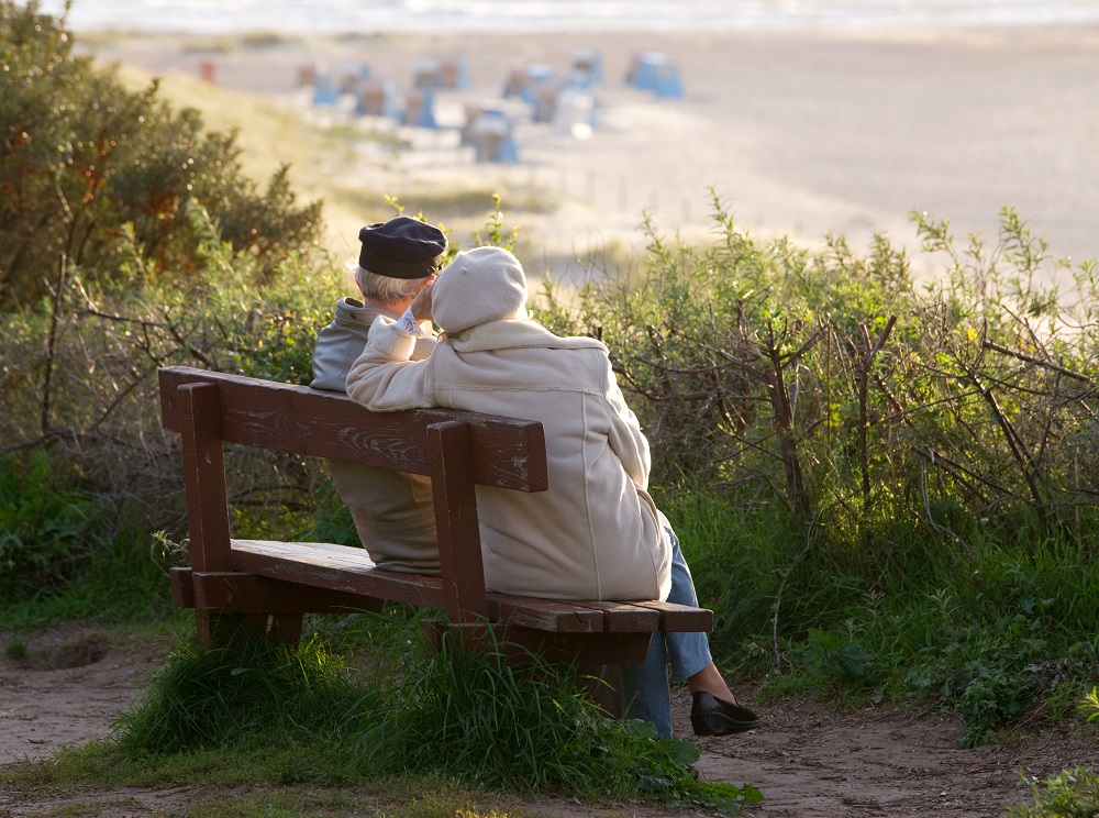 Renter Ehepaar am Meer